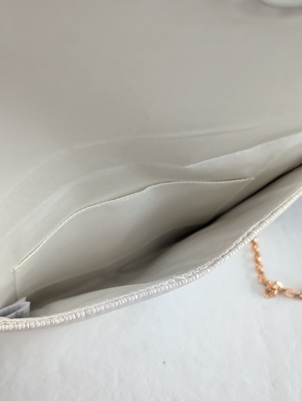 'Happily Ever After' All-over Beaded Floral Bridal Hand Bag Crossbody - Picture 3 of 8